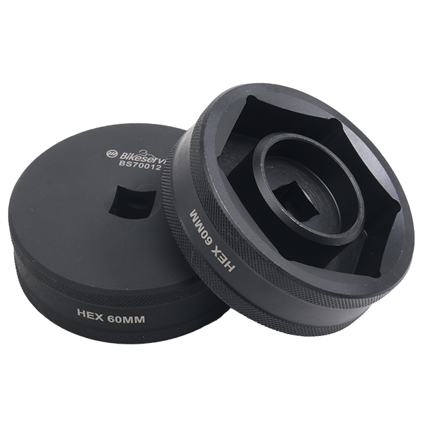 เครื่องมือซ็อกเก็ต (socket) แบบสำหรับน็อตล้อหลังของ KTM